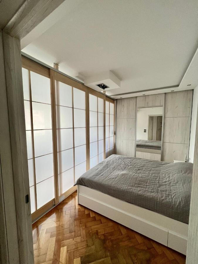 Comfortable Apartment In City Hub Belgrade Exterior photo