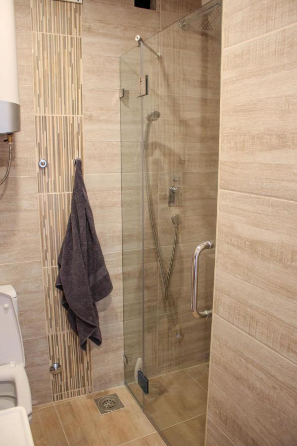 Comfortable Apartment In City Hub Belgrade Exterior photo